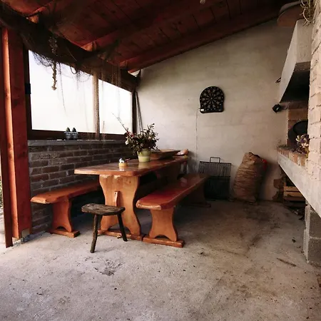 14985b Apartman Preko